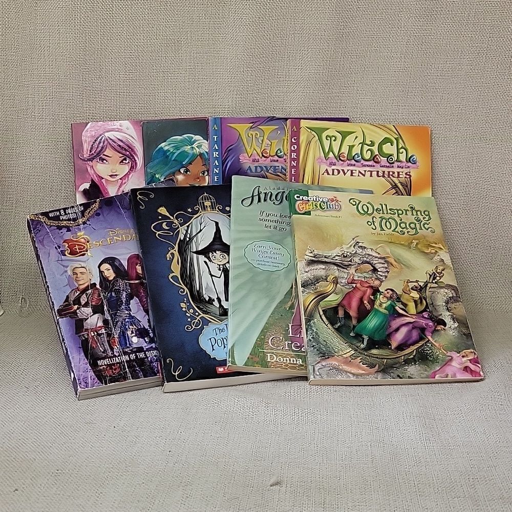 ‎Disney Star Darlings and Witch Adventures paperback books total of 10
